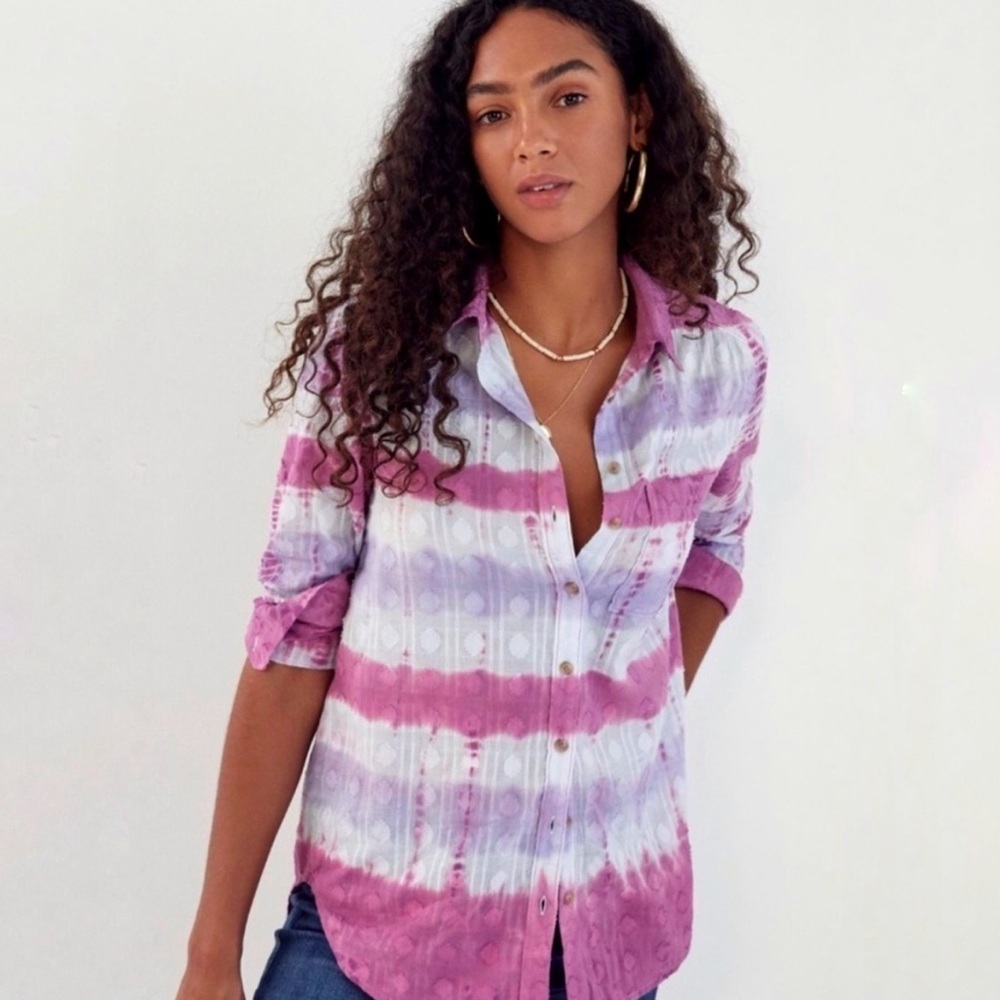 Anthropologie Pilcro Janesse Tie Dye Button Down pink purple top size medium